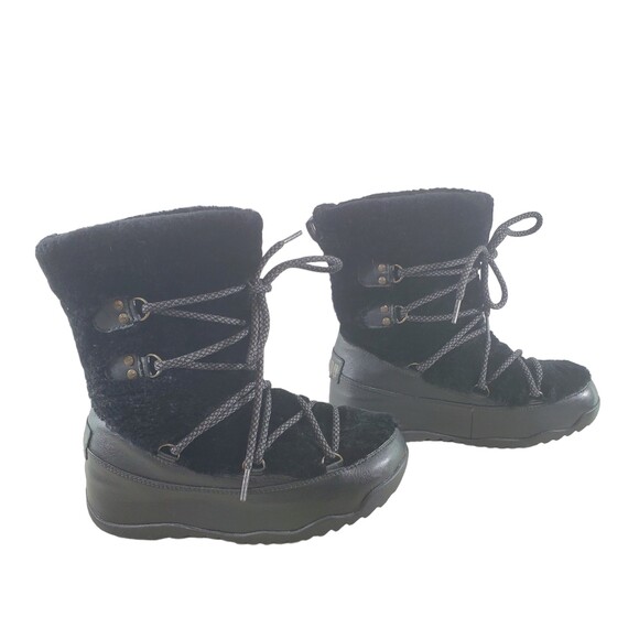 FitFlop 6 Superblizz Shearling Winter Snow Boots Mukluk Fur Tie Lace Up - Picture 1 of 10